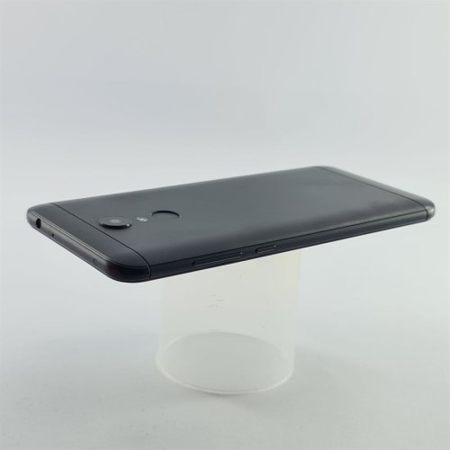 Смартфон Xiaomi Redmi 5 Plus 64 GB Black USED **