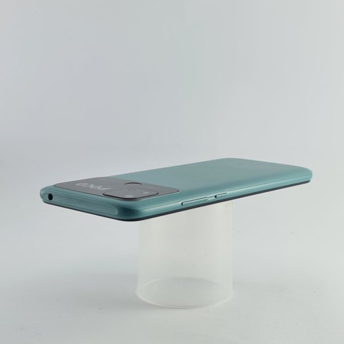 Смартфон Xiaomi Poco C40 64 GB Coral Green USED **