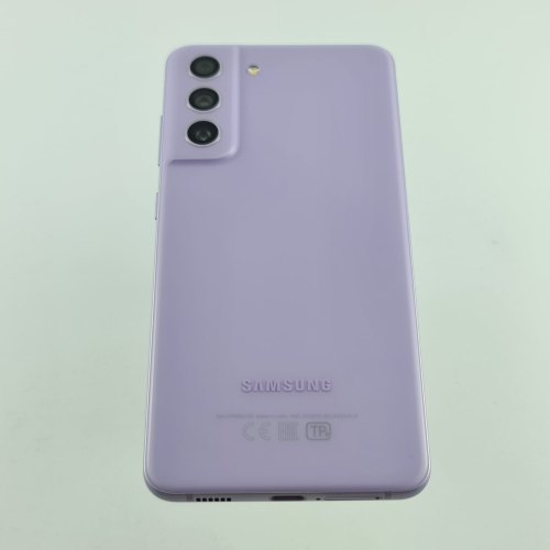 Смартфон Samsung Galaxy S21 FE 5G 128 GB Lavender USED **