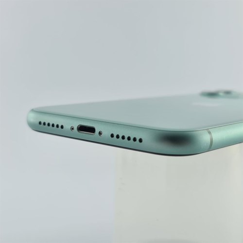 Смартфон Apple iPhone 11 128 GB Green USED **