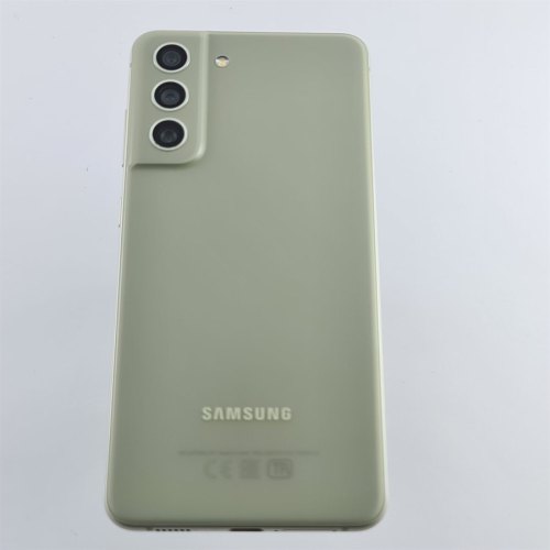 Смартфон Samsung Galaxy S21 FE 5G 128 GB Olive USED **