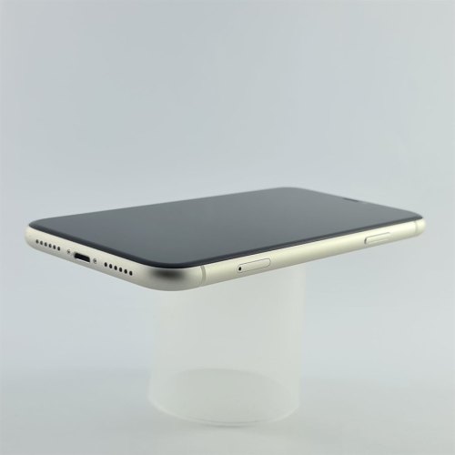 Смартфон Apple iPhone 11 64 GB White USED **