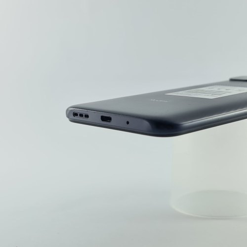 Смартфон Xiaomi Redmi 9C 32 GB Midnight Gray USED **