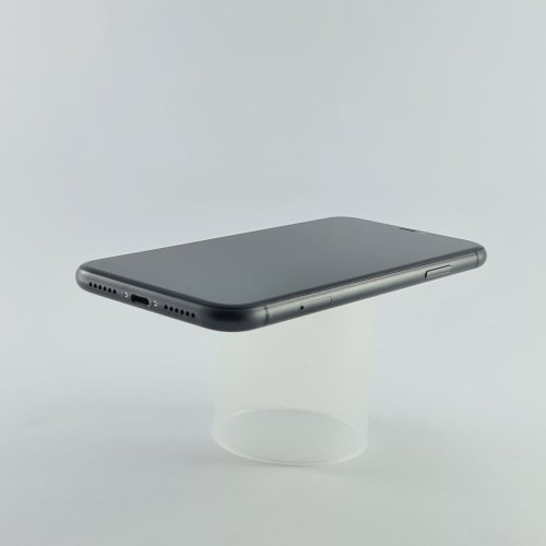 Смартфон Apple iPhone 11 64 GB Black USED **