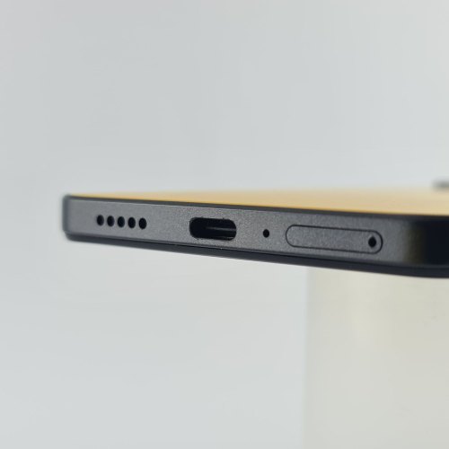 Смартфон Xiaomi Poco X5 Pro 8/256Gb Poco Yellow USED **