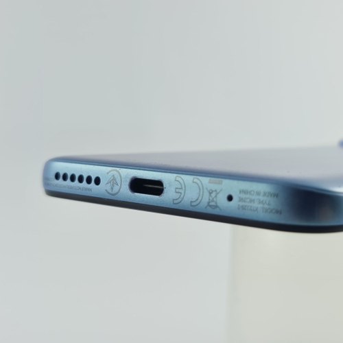 Смартфон Motorola Moto G20 (XT2128) 4/128Gb Breeze Blue USED **