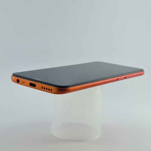 Смартфон Xiaomi Redmi 8A 2/32Gb Sunset Red USED **