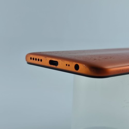 Смартфон Xiaomi Redmi 8A 2/32Gb Sunset Red USED **