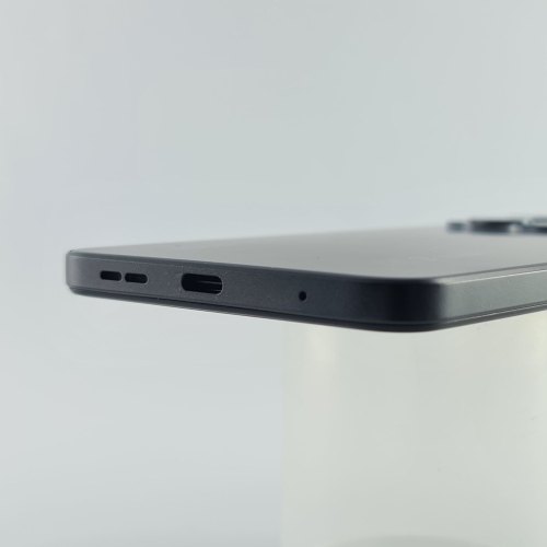 Смартфон Xiaomi Redmi Note 12 4/128Gb Matte Black USED **