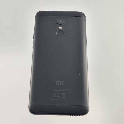Смартфон Xiaomi Redmi 5 Plus 3/32Gb Black USED **