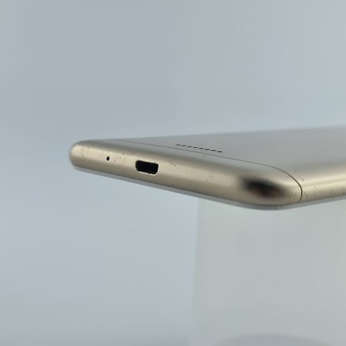 Смартфон Xiaomi Redmi 6A 2/16Gb Gold USED **