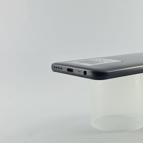 Смартфон Xiaomi Redmi 8 4/64Gb Black USED **