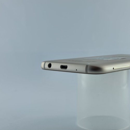 Смартфон Samsung Galaxy J5 2017 (J530F) 16Gb Gold (SM-J530FZDNSEK) USED **