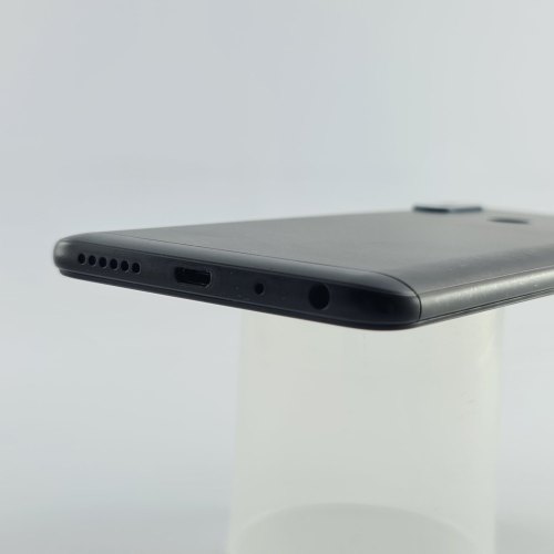 Смартфон Xiaomi Redmi Note 5 3/32Gb Black USED **