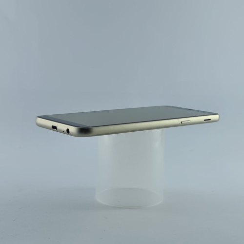 Смартфон Samsung Galaxy J6 2018 (J600F) 32Gb Gold (SM-J600FZDDSEK) USED **