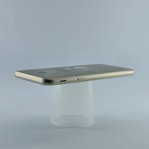 Смартфон Samsung Galaxy J6 2018 (J600F) 32Gb Gold (SM-J600FZDDSEK) USED **