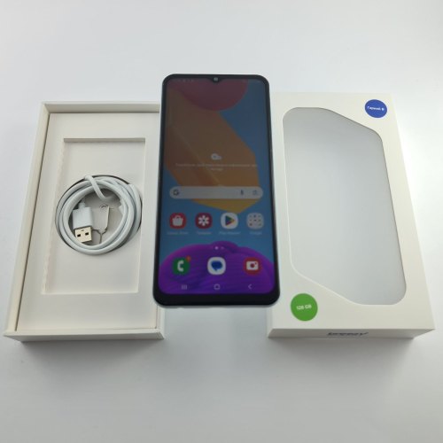 Смартфон Samsung Galaxy M13 (M135F) 128Gb Blue (SM-M135FLBGSEK) USED **