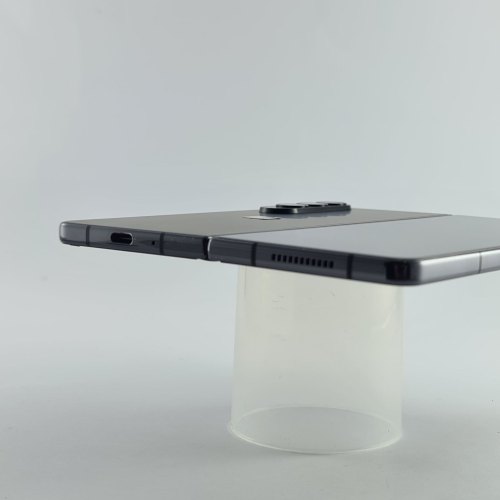 Смартфон Samsung Galaxy Fold 4 (F936B) 256Gb Phantom Black (SM-F936BZKBSEK) USED **