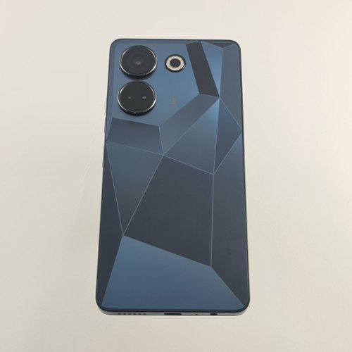 Смартфон Tecno Camon 20 Pro (CK7n) 8/256Gb Predawn Black USED **