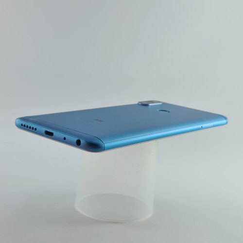 Смартфон Xiaomi Redmi Note 5 3/32Gb Blue USED **