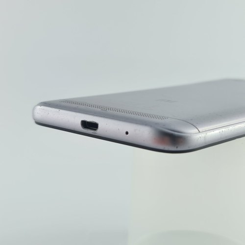 Смартфон Xiaomi Redmi 5A 2/16Gb Gray USED **