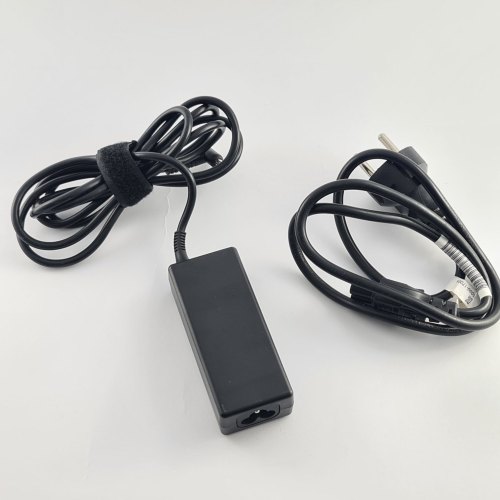 Ноутбук HP 15-db0226ur 15.6 Ryzen 3 2200U/AMD Radeon Vega 3 /4Gb/1000/HDD Black USED ** (4MV87EA-41000BK)