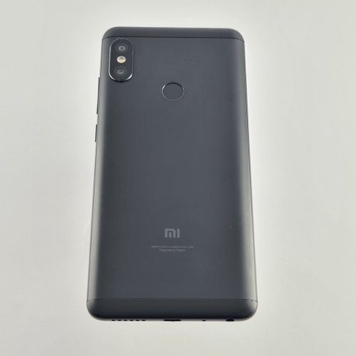 Смартфон Xiaomi Redmi Note 5 3/32Gb Black USED **