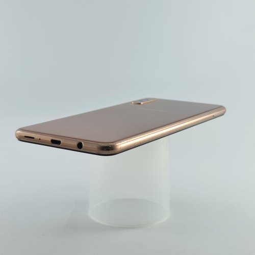 Смартфон Samsung Galaxy A7 2018 (A750F) 64Gb Gold (SM-A750FZDUSEK) USED **