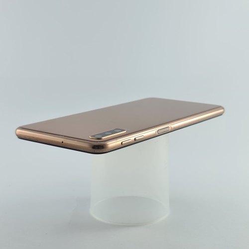 Смартфон Samsung Galaxy A7 2018 (A750F) 64Gb Gold (SM-A750FZDUSEK) USED **