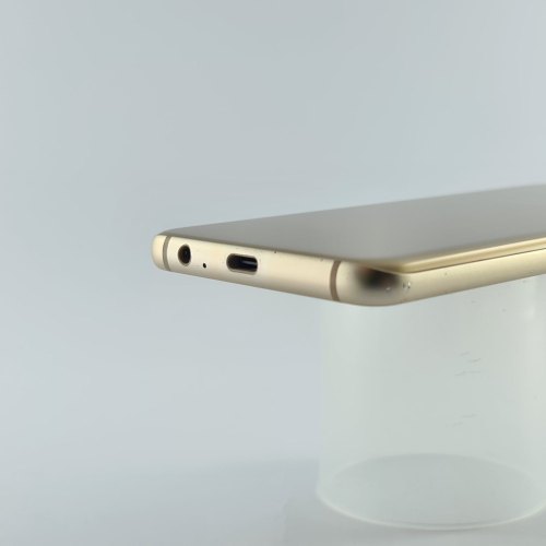Смартфон Samsung Galaxy A8 2018 (A530F) 32Gb Gold (SM-A530FZDDSEK) USED **