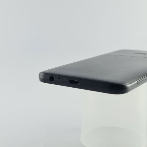 Смартфон Samsung Galaxy J6 2018 (J600F) 32Gb Black (SM-J600FZKDSEK) USED **