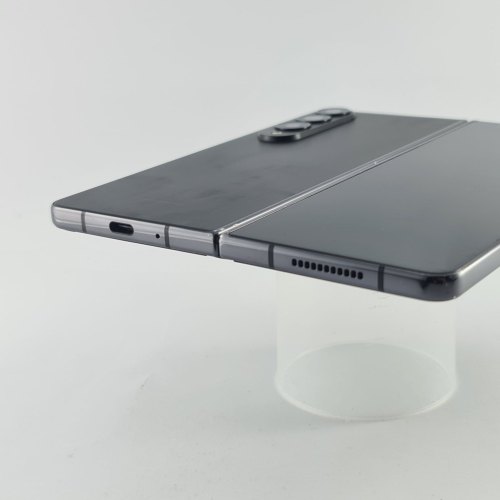 Смартфон Samsung Galaxy Fold 4 (F936B) 256Gb Phantom Black (SM-F936BZKBSEK) USED **