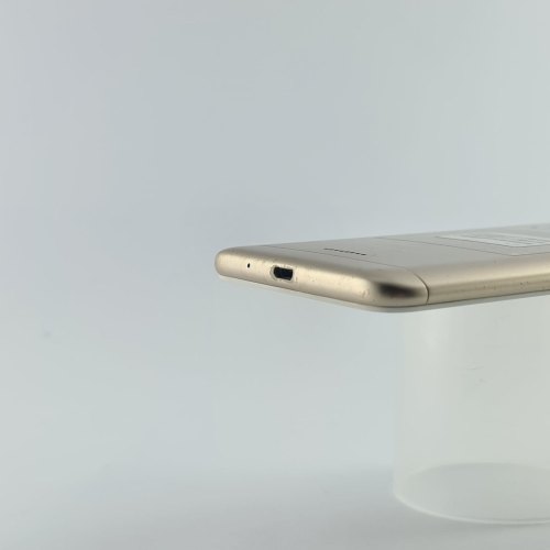 Смартфон Xiaomi Redmi 6A 2/16Gb Gold USED **