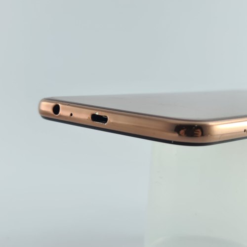 Смартфон Samsung Galaxy J4 Plus 2018 (J415F) 16Gb Gold (SM-J415FZDNSEK) USED **