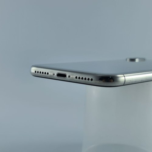 Смартфон APPLE iPhone X 256GB Silver USED **