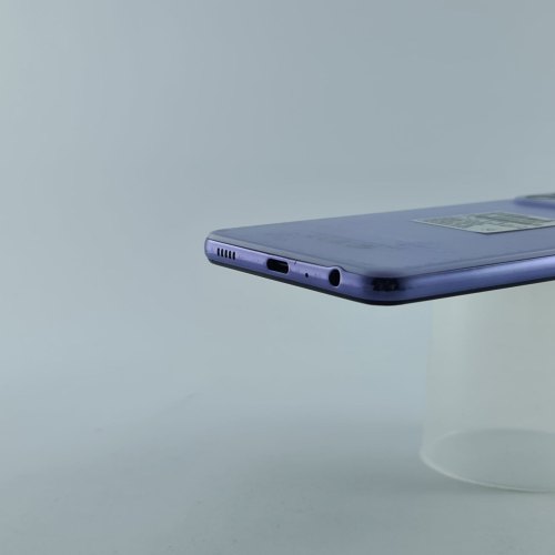 Смартфон Samsung Galaxy A52 (A525F) 256Gb Light Violet (SM-A525FLVISEK) USED **