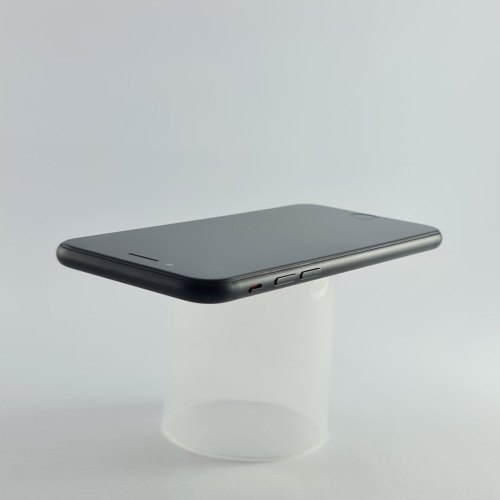 Смартфон APPLE iPhone 7 32GB Black USED **