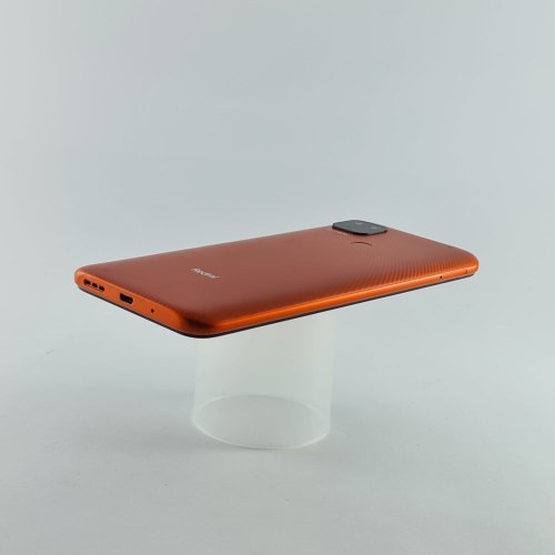 Смартфон Xiaomi Redmi 9C 2/32Gb Sunrise Orange USED **