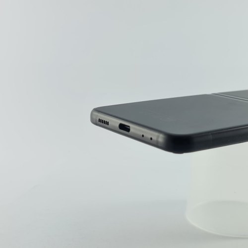 Смартфон Samsung Galaxy Z Flip 3 (F711B) 128Gb Phantom Black (SM-F711BZKASEK) USED **