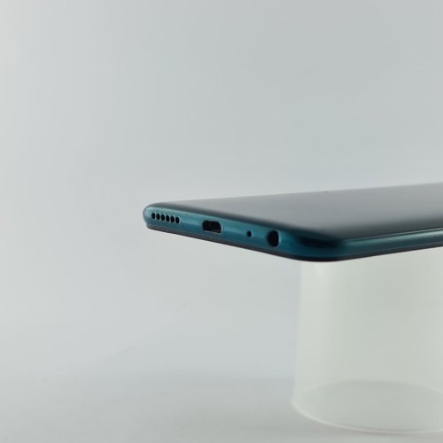 Смартфон Vivo Y1S 2/32Gb Ripple Blue USED **