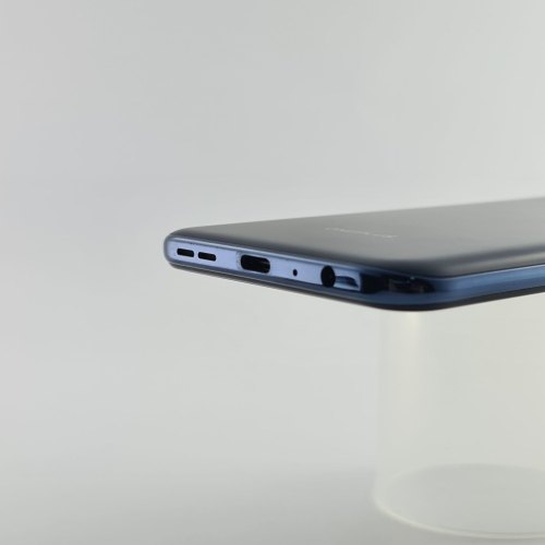 Смартфон Motorola Moto E6s (XT2053) 4/64Gb Meteor Gray USED **