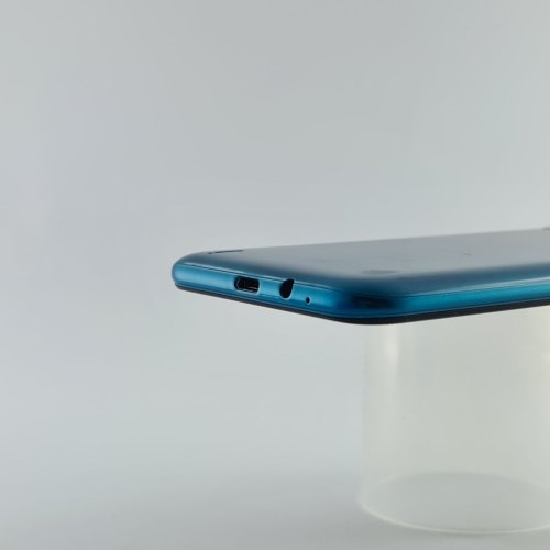 Смартфон Tecno Spark 6 Go (KE5) 2/32Gb Ice Jadeite USED **