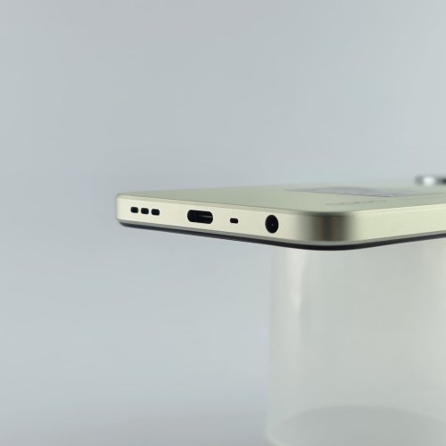 Смартфон OPPO A38 4/128Gb Glowing Gold USED **