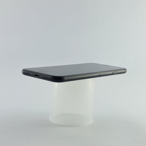 Смартфон APPLE iPhone 7 256GB Black USED **