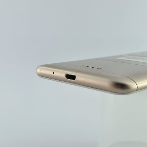 Смартфон Xiaomi Redmi 6A 2/16Gb Rose Gold USED **