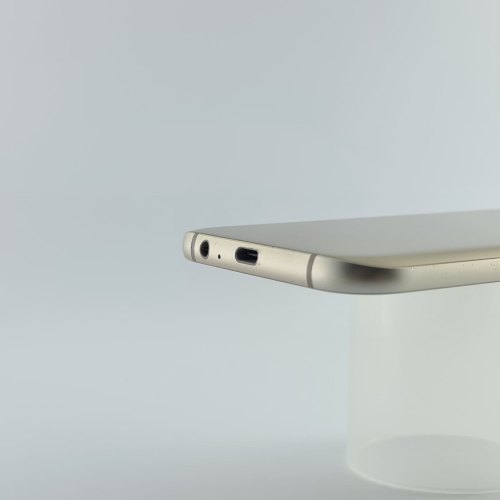 Смартфон Samsung Galaxy A7 2017 (A720F) 32Gb Gold (SM-A720FZDDSEK) USED **