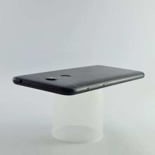 Смартфон Xiaomi Redmi 5 Plus 3/32Gb Black USED **