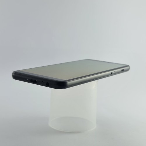 Смартфон Samsung Galaxy A8 2018 (A530F) 32Gb Black (SM-A530FZKDSEK) USED **