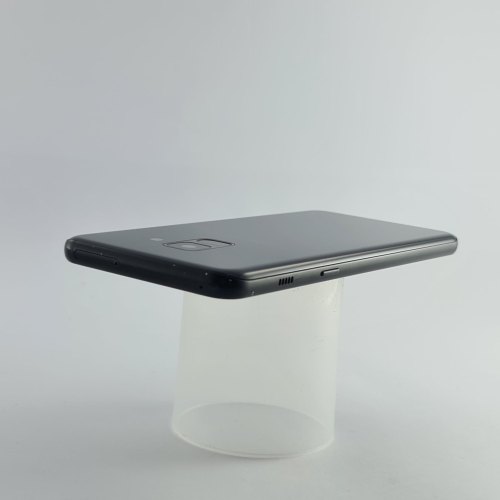 Смартфон Samsung Galaxy A8 2018 (A530F) 32Gb Black (SM-A530FZKDSEK) USED **