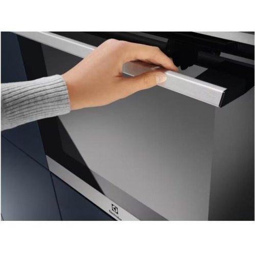 Духова шафа електрична Electrolux EOD5C70BX